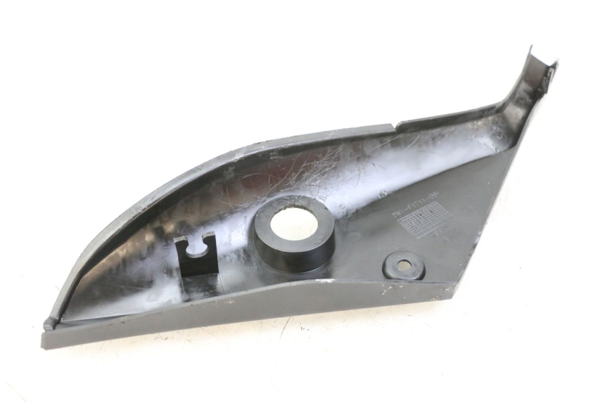 photo de CACHE SOUS SELLE GAUCHE YAMAHA TZR 50 (2008 - 2016)