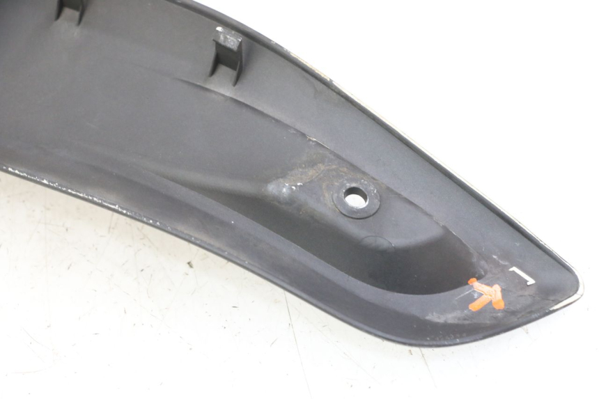 photo de CACHE SOUS SELLE GAUCHE YAMAHA X-MAX XMAX ABS 250 (2010 - 2014)