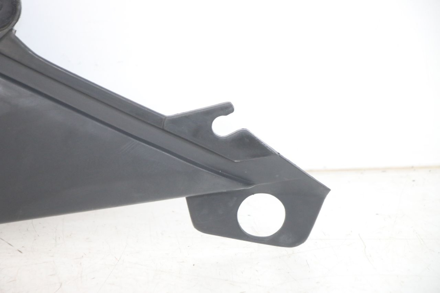 photo de CACHE SOUS SELLE GAUCHE YAMAHA XJN DIVERSION 600 (2000 - 2003)