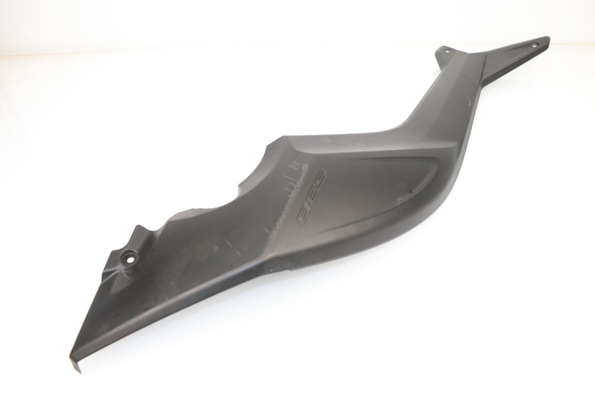 photo de CACHE SOUS SELLE GAUCHE YAMAHA XP T-MAX TMAX 530 (2015 - 2016)
