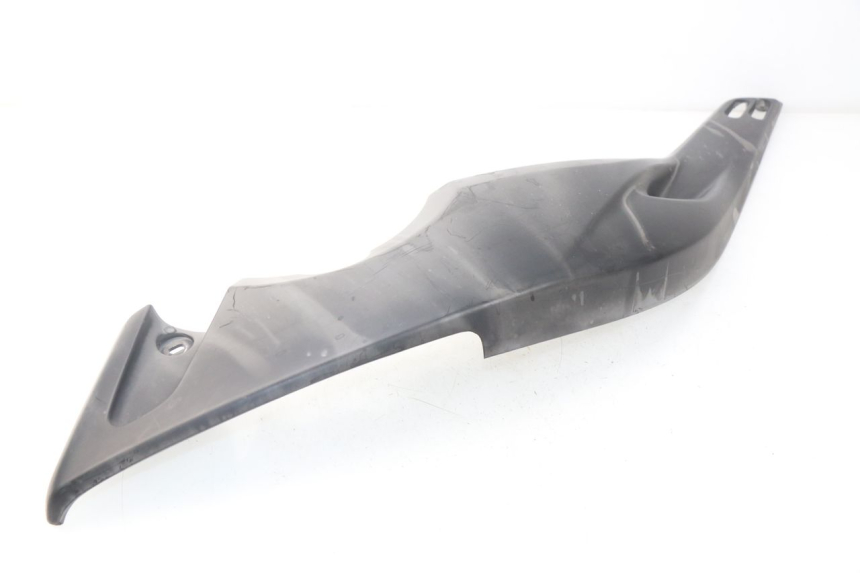 photo de CACHE SOUS SELLE GAUCHE YAMAHA XP T-MAX TMAX ABS 500 (2004 - 2007)