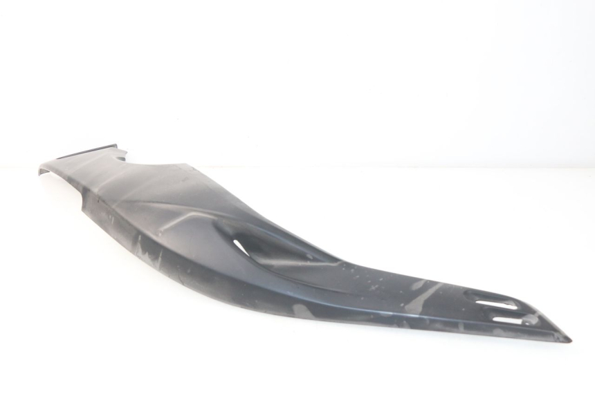 photo de CACHE SOUS SELLE GAUCHE YAMAHA XP T-MAX TMAX ABS 500 (2004 - 2007)