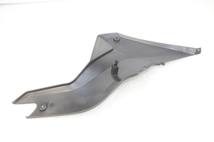 photo de CACHE SOUS SELLE GAUCHE YAMASAKI RAPTOR 50 (2013 - 2018)