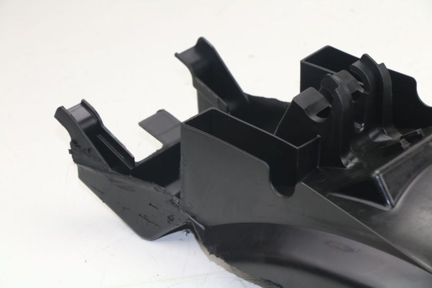 photo de CACHE SOUS SELLE HONDA CBF N 600 (2004 - 2007)