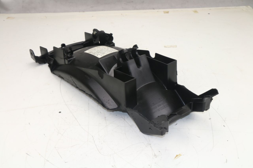 photo de CACHE SOUS SELLE HONDA CBF N 600 (2004 - 2007)