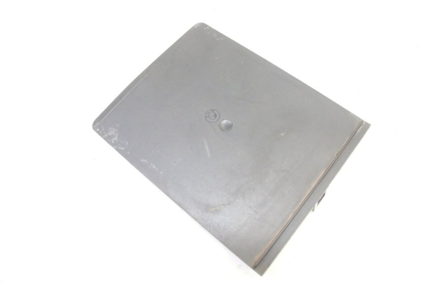 photo de CACHE SOUS SELLE BMW K 75 RT 750 (1989 - 1997)