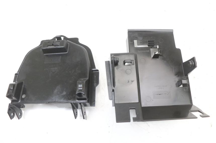 photo de CACHE SOUS SELLE KAWASAKI NINJA 400 (2018 - 2023)
