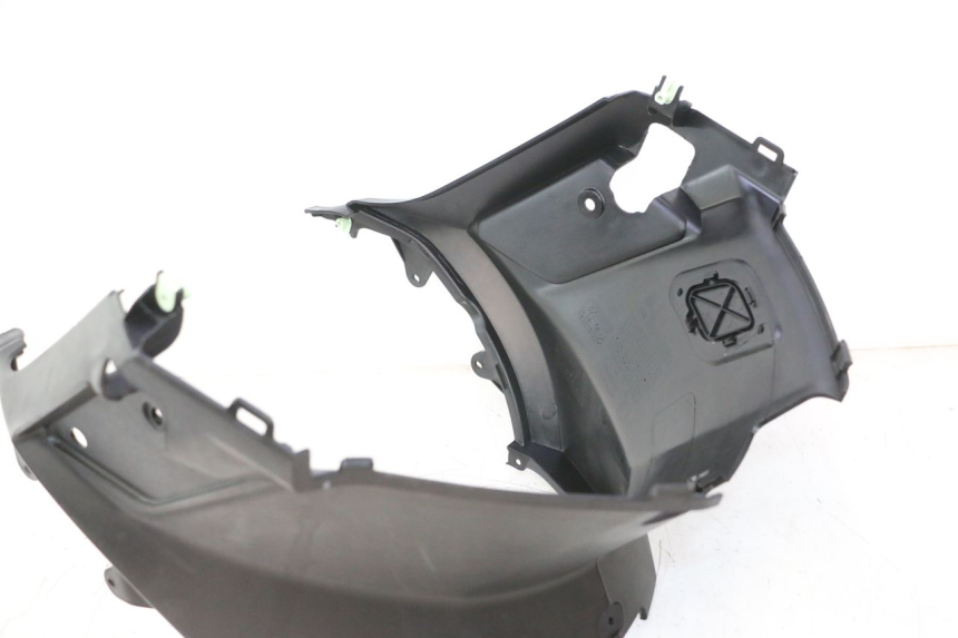 photo de CACHE SOUS SELLE PEUGEOT KISBEE 4T 50 (2023 - 2026) - État de surface