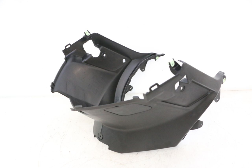 photo de CACHE SOUS SELLE PEUGEOT KISBEE 4T 50 (2023 - 2026) - Pièce contrôlée