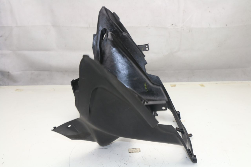 photo de CACHE SOUS SELLE MBK FLAME 125 (2000 - 2004)