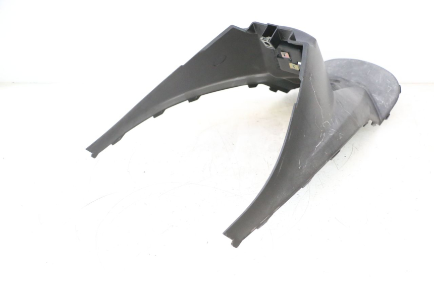 photo de CACHE SOUS SELLE KYMCO MOVIE S 125 (2009 - 2018) - Points de fixation