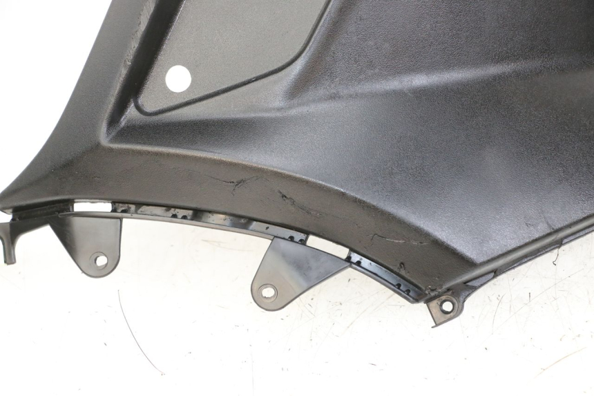 photo de CACHE SOUS SELLE PEUGEOT STREETZONE 4T 50 (2018 - 2023)