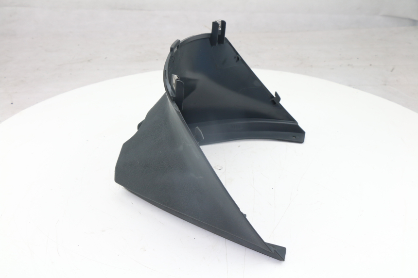 photo de CACHE SOUS SELLE PIAGGIO FLY 125 (2005 - 2012)