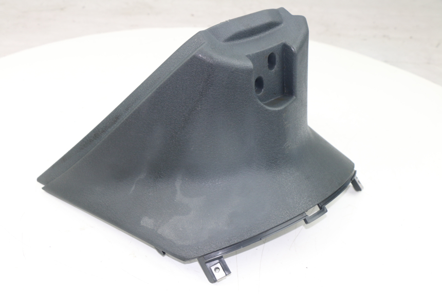 photo de CACHE SOUS SELLE PIAGGIO FLY 125 (2005 - 2012)