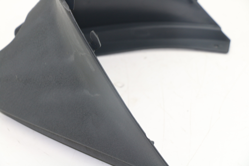 photo de CACHE SOUS SELLE PIAGGIO FLY 125 (2005 - 2012)
