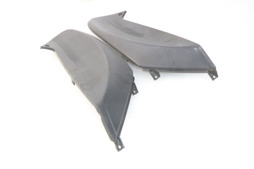 photo de CACHE SOUS SELLE PIAGGIO FLY 2T 50 (2004 - 2017)