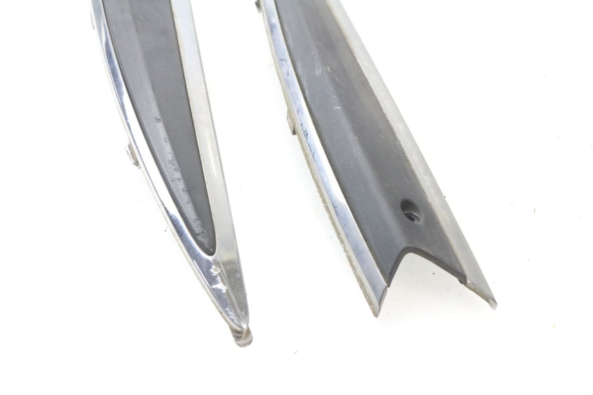 photo de CACHE SOUS SELLE PIAGGIO LIBERTY 125 (2009 - 2013)