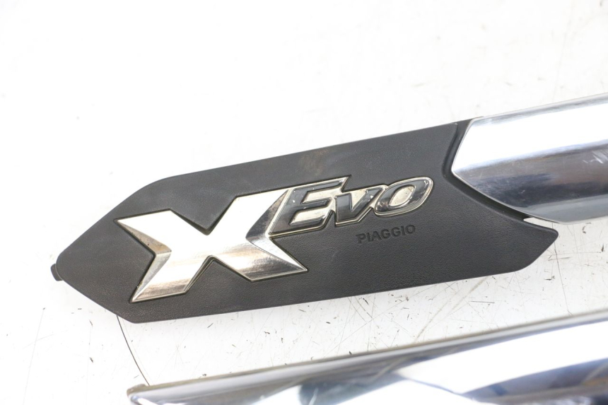 photo de CACHE SOUS SELLE PIAGGIO XEVO - X EVO 125 (2007 - 2016)