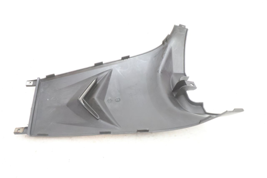 photo de CACHE SOUS SELLE KYMCO SUPER 8 2T 50 (2007 - 2013) - Points de fixation