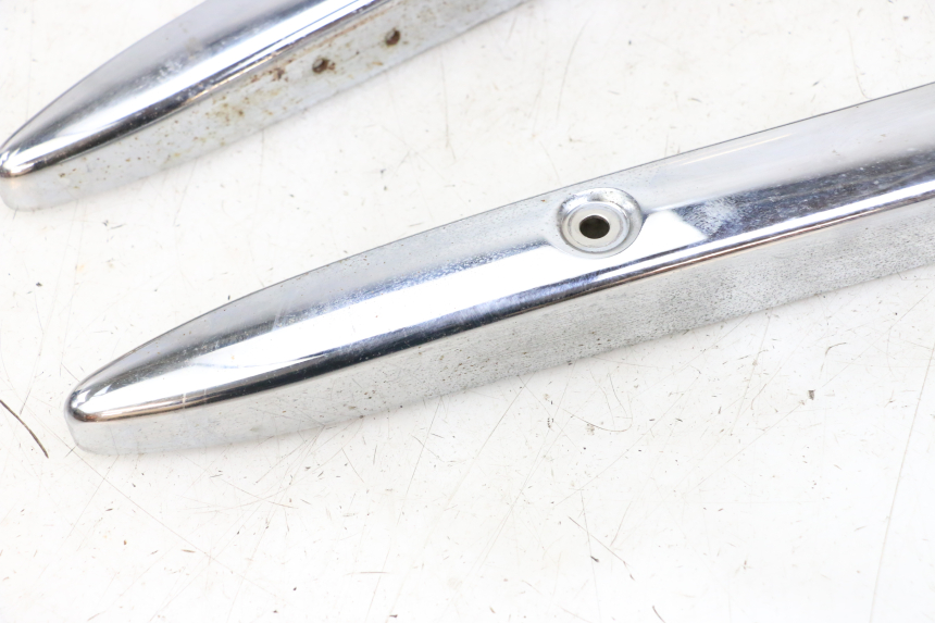 photo de CACHE SOUS SELLE SUZUKI GZ MARAUDER 125 (1998 - 2004)