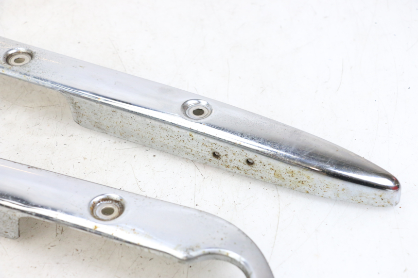 photo de CACHE SOUS SELLE SUZUKI GZ MARAUDER 125 (1998 - 2004)