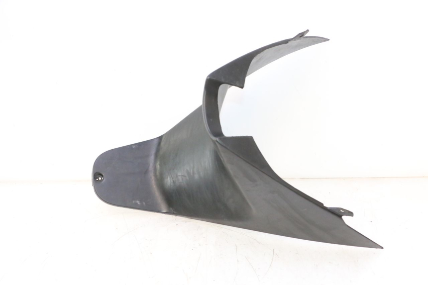 photo de CACHE SOUS SELLE PEUGEOT VIVACITY 50 (2004 - 2009) - Gros plan technique
