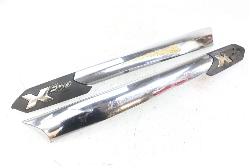 photo de CACHE SOUS SELLE PIAGGIO XEVO - X EVO 125 (2007 - 2016) - Vue principale