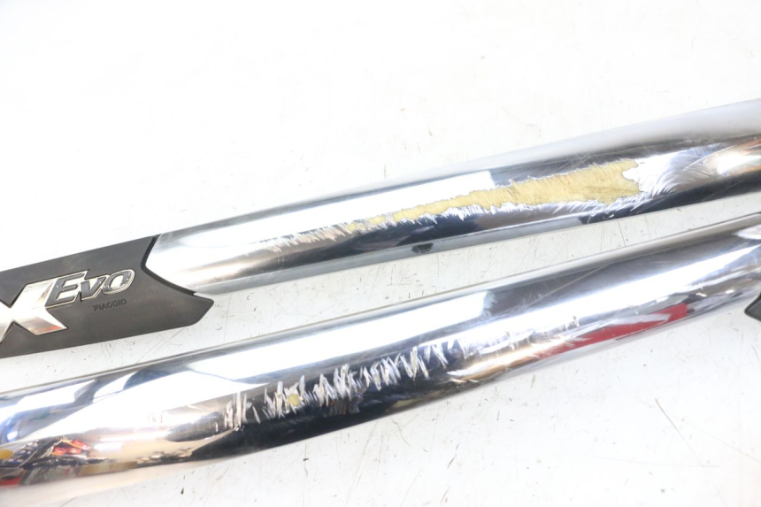 photo de CACHE SOUS SELLE PIAGGIO XEVO - X EVO 125 (2007 - 2016) - Zoom état d’usage