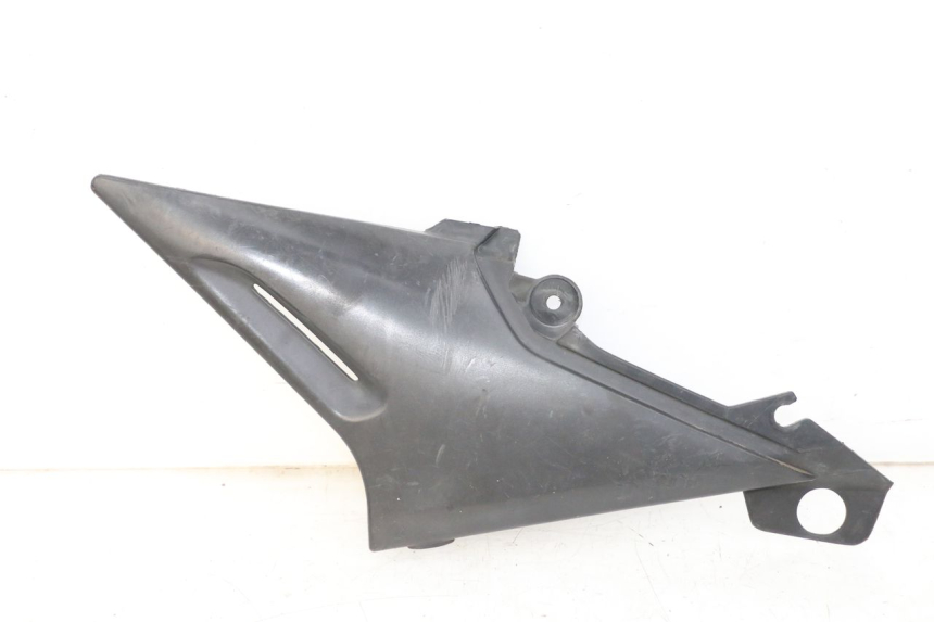 photo de CACHE SOUS SELLE YAMAHA XJN DIVERSION 600 (2000 - 2003)