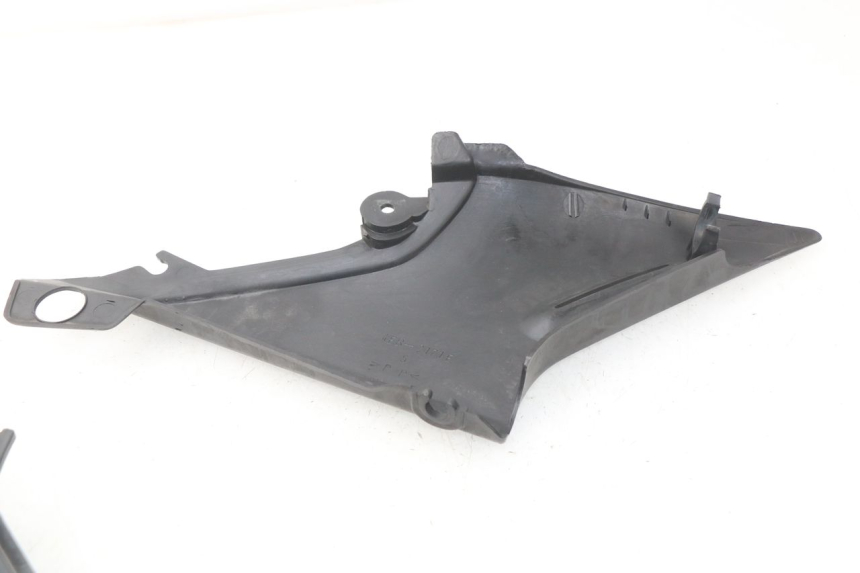 photo de CACHE SOUS SELLE YAMAHA XJ600 XJ DIVERSION 600 (1992 - 1997)