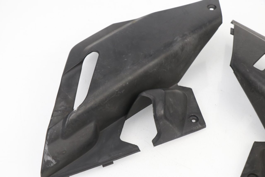 photo de CACHE SOUS SELLE YAMAHA XMAX X-MAX 125 (2006 - 2009)