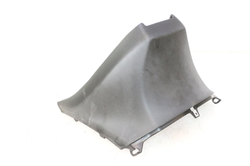 photo de CACHE SOUS SELLE PIAGGIO ZIP 2T 50 (2009 - 2019) - Gros plan technique