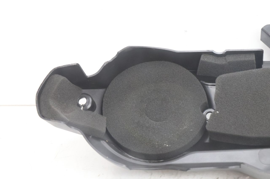 photo de CACHE TRANSMISSION YAMAHA N-MAX NMAX 125 (2021 - 2024) - État de surface