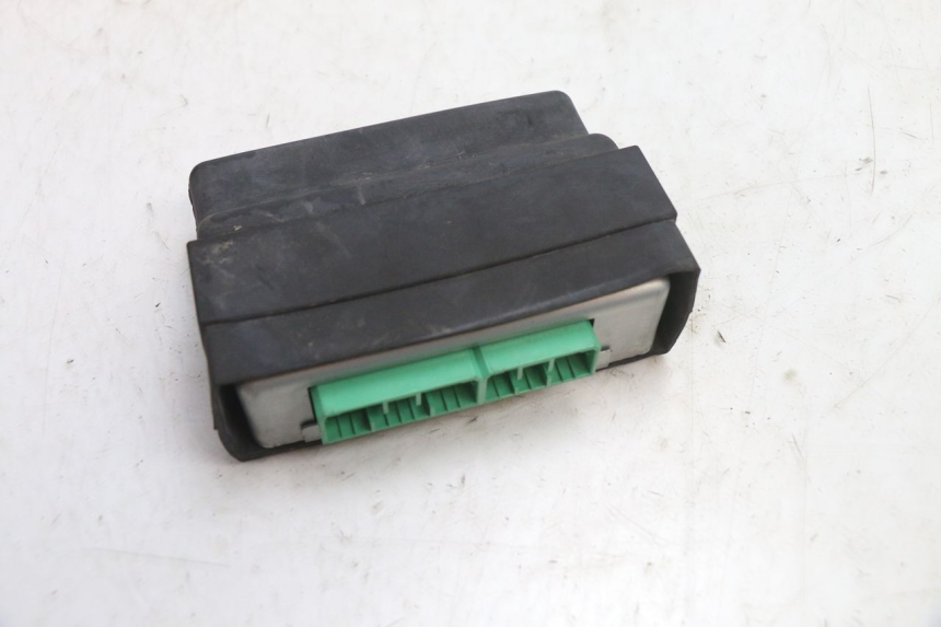 photo de CALCULATEUR ABS YAMAHA FJR 1300 (2001 - 2005) - Détail de la pièce