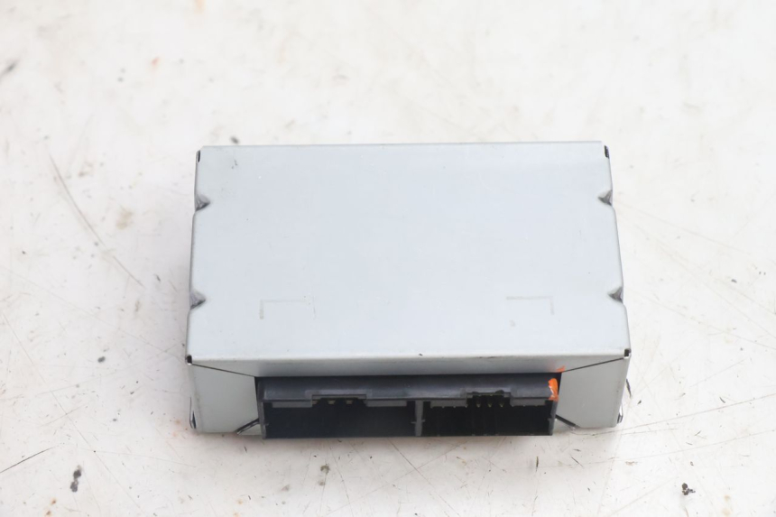 photo de CALCULATEUR ABS YAMAHA TDM ABS 900 (2002 - 2014) - Vue principale