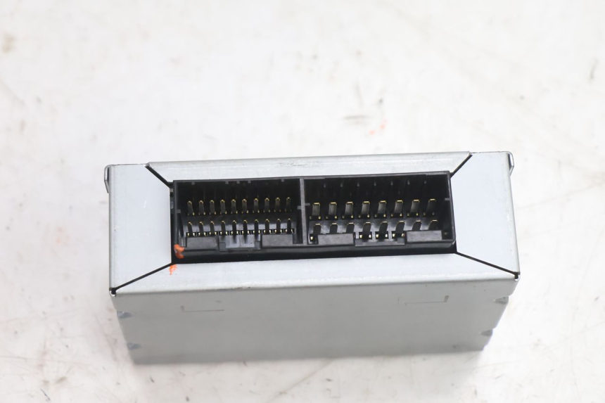photo de CALCULATEUR ABS YAMAHA TDM ABS 900 (2002 - 2014) - Détail de la pièce