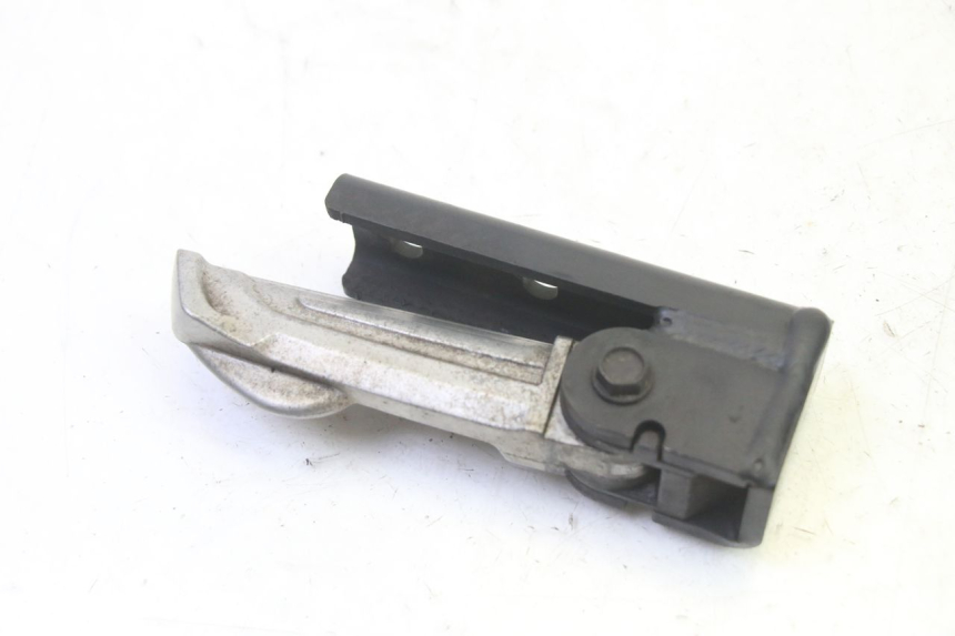 photo de CALE PIED ARRIERE DROIT QUADRO 4 4D 350 (2015 - 2018)