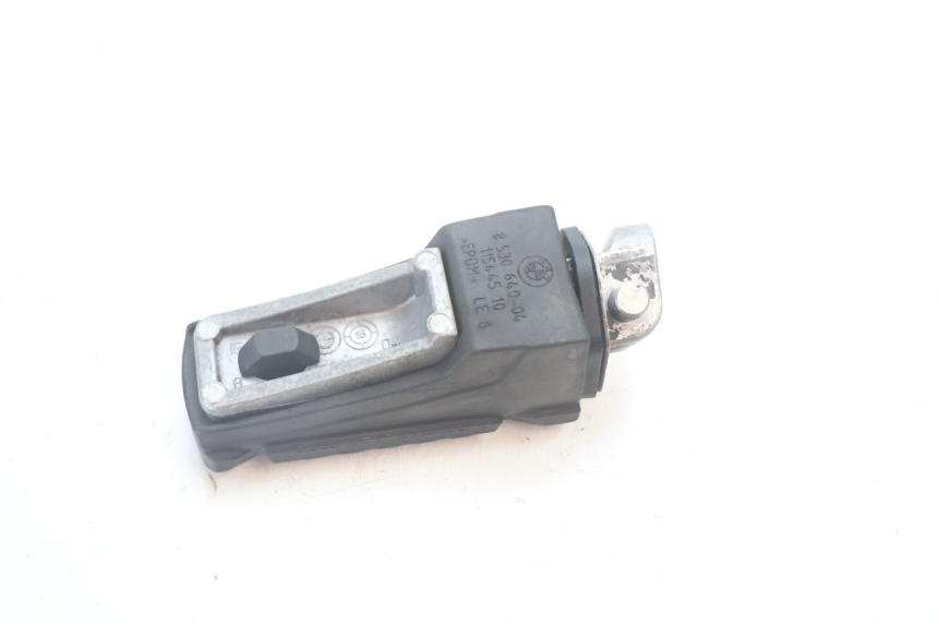 photo de CALE PIED ARRIERE DROIT BMW C SPORT 650 (2015 - 2021) - Gros plan technique