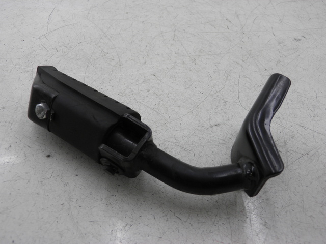 photo de CALE PIED ARRIERE DROIT DAELIM S2 FI 125 (2008 - 2012) - Zoom état d’usage