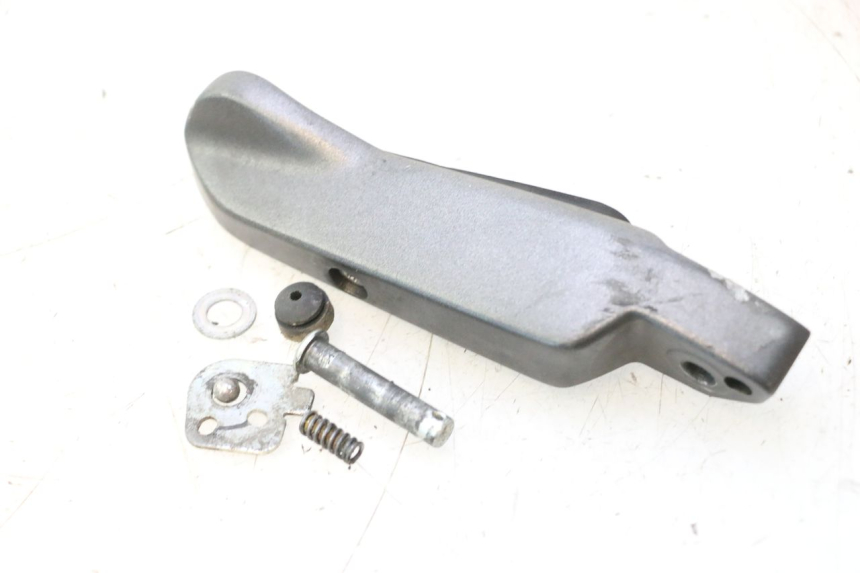 photo de CALE PIED ARRIERE DROIT HONDA FJS SILVER WING SILVERWING 400 (2005 - 2008) - État de surface