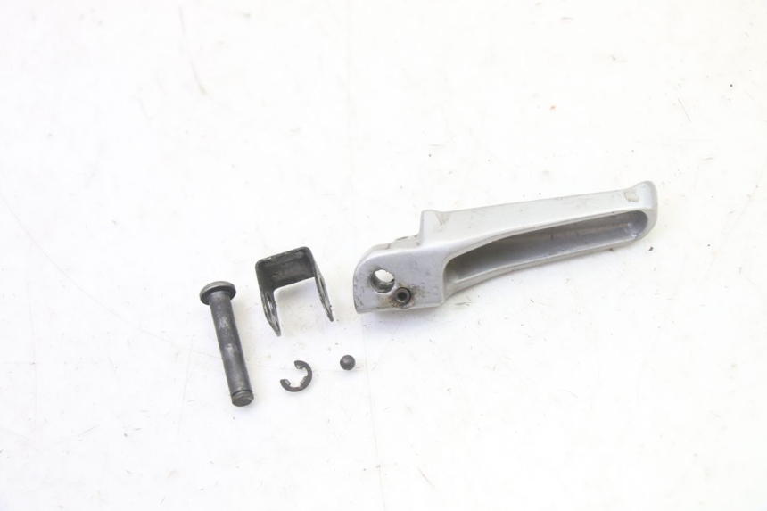 photo de CALE PIED ARRIERE DROIT BMW G310 R 310 (2016 - 2020)