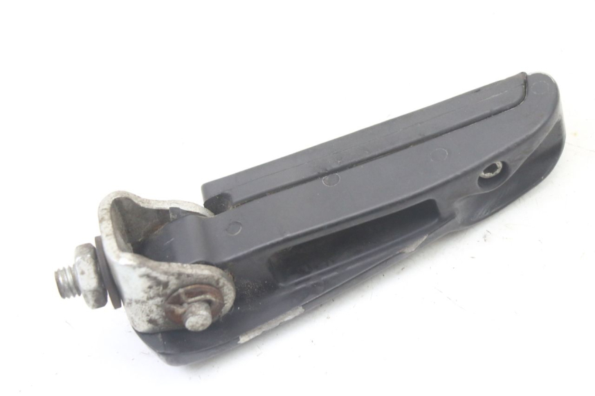 photo de CALE PIED ARRIERE DROIT GILERA NEXUS 300 (2008 - 2013)