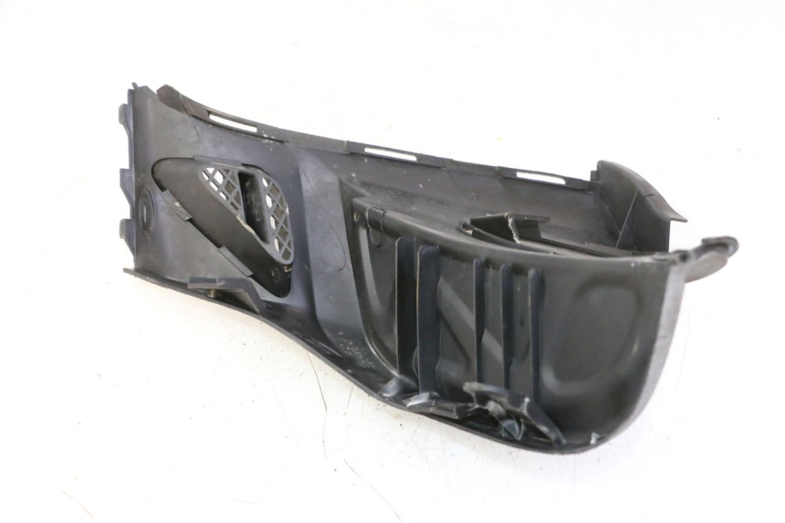 photo de CALE PIED ARRIERE DROIT KYMCO GRAND DINK 125 (2008 - 2014)