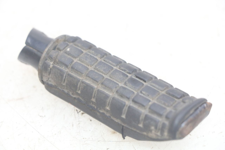 photo de CALE PIED ARRIERE DROIT HONDA CBR F SC25 1000 (1989 - 1992)