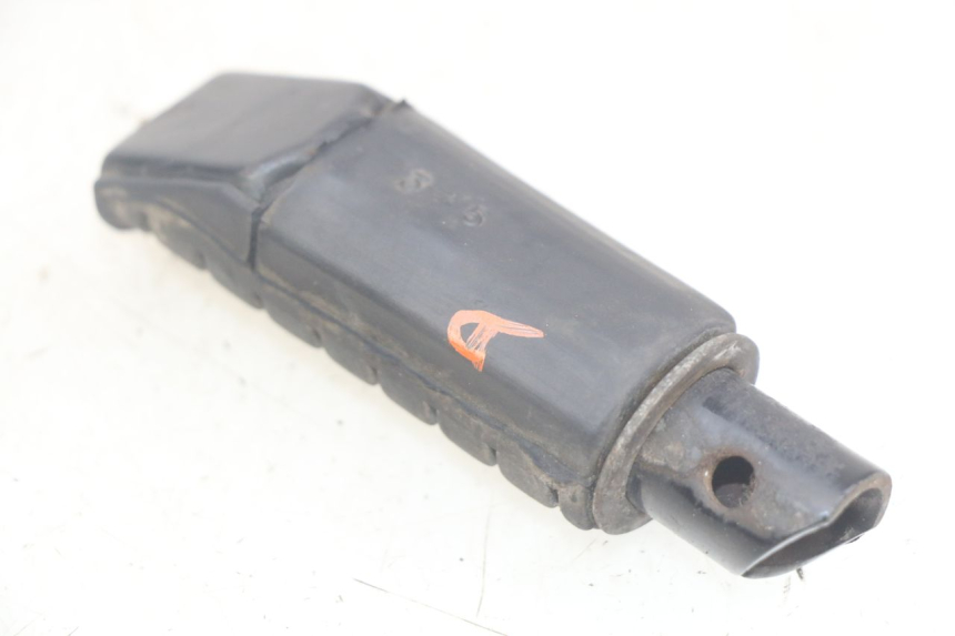 photo de CALE PIED ARRIERE DROIT HONDA CBR F SC25 1000 (1989 - 1992)