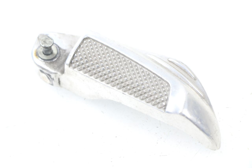 photo de CALE PIED ARRIERE DROIT HONDA NHX LEAD 110 (2008 - 2010)