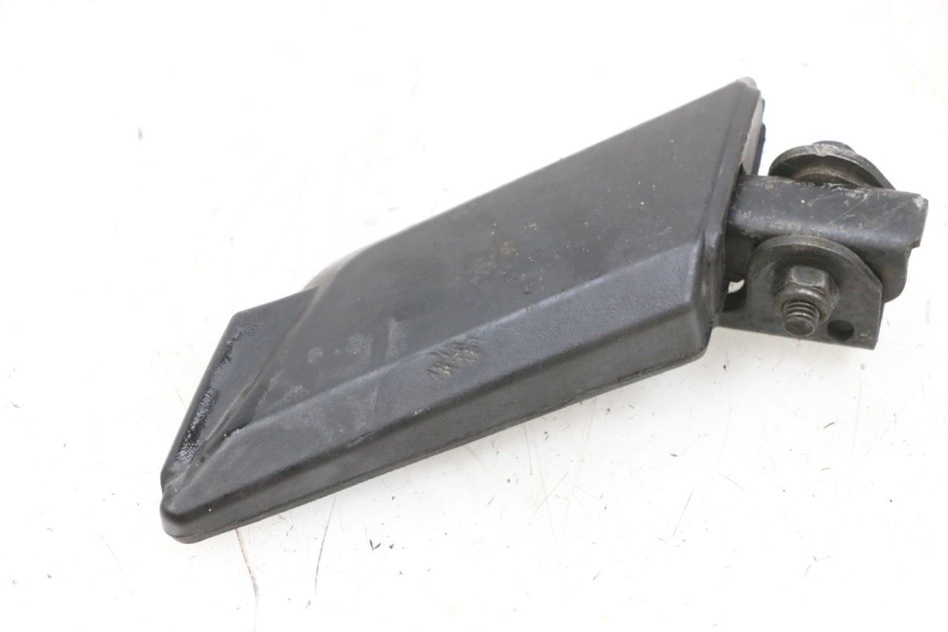 photo de CALE PIED ARRIERE DROIT PEUGEOT KISBEE 4T 50 (2010 - 2017)