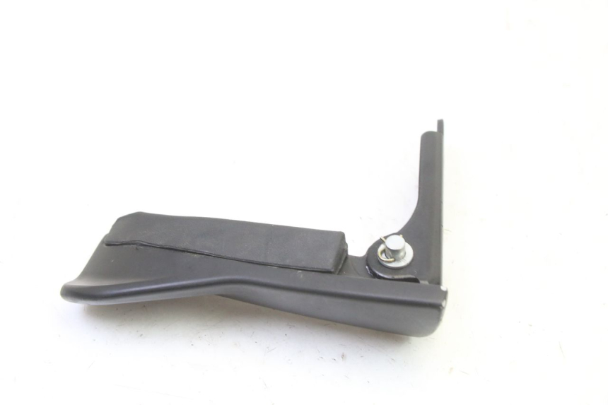 photo de CALE PIED ARRIERE DROIT PIAGGIO MP3 HPE 310 (2024 - 2025)