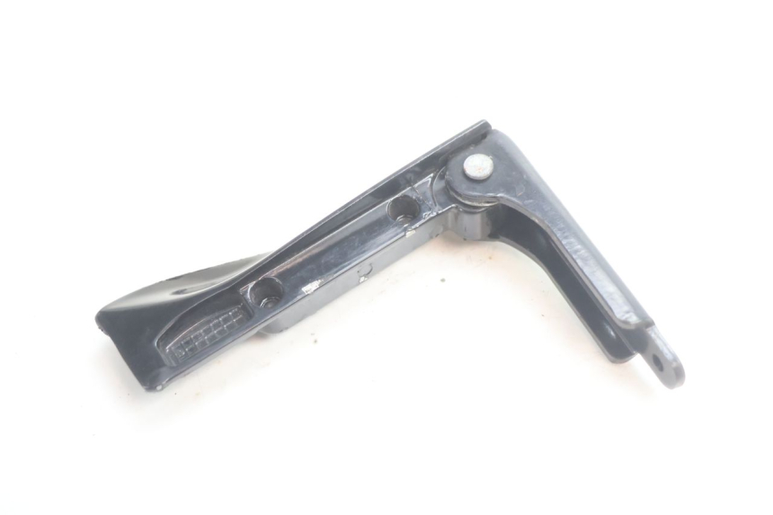 photo de CALE PIED ARRIERE DROIT PIAGGIO MP3 HPE 530 (2022 - 2026) - Autre angle de vue