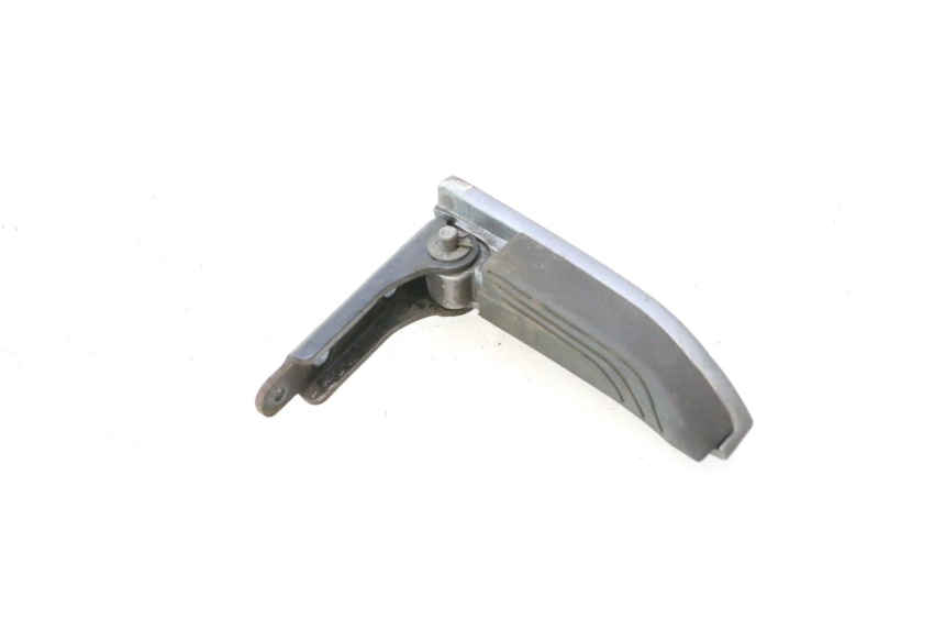 photo de CALE PIED ARRIERE DROIT PIAGGIO MP3 500 (2016 - 2018) - État de surface